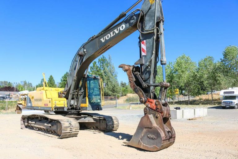 2005 Volvo EC210B LC Crawler Excavator-(SOLD) - Pacific Coast Iron ...