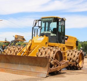 2013_CAT_815F2_COMPACTOR_FOR_SALE